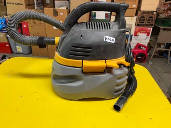 Stinger Wet/ Dry Vac