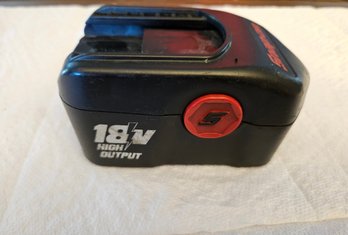 Lot 10-304 Snap-on Battery (Rt Of Wh Shelf 2)