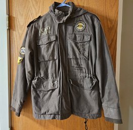 Lot 5-58 Ecko Jacket Sz  (by Door)