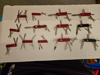 Lot 5-88 Wenger Swiss Army Lot (top Drawer 2