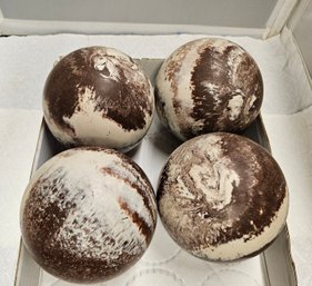 Lot 5-172 Four Bowling Balls And Bag (left Of Lateral File)