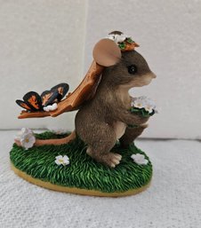 Lot 5-261 Charming Tails Here Comes The Bride (TIR-2)