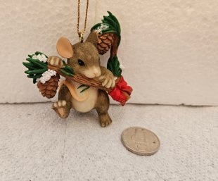 Lot 5-274 Charming Tails, Pine Cone Predicament (TIR-2)