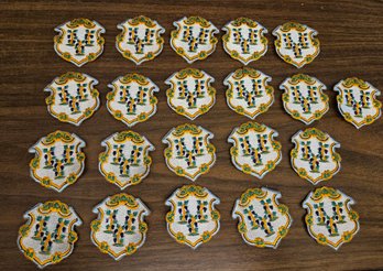 Lot 5-302 US Army CT National Guatd Patches (2 Drawer)