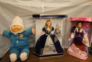 Lot 5-374 Three Dolls (IR)