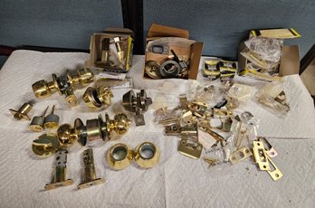 Lot 5-381 Door Hardware (White Shelf 2)