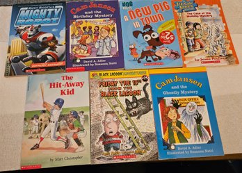 Lot 6-7 Elementary Paperback Books (Green Shelf)