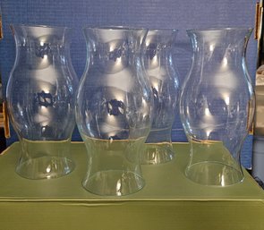 Lot 6-248 Four Chimneys For Candles (white Shelf 2 Top)