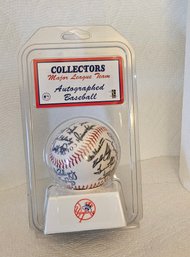Lot 6-250 Yankees Collectors Baseball (IR)