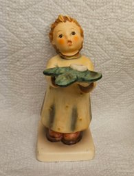 Lot 6-282 A Gentle Glow Hummel Goebel (bottom Lateral)