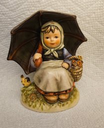 Lot 6-335  Smiling Through, Goebel, Hummel