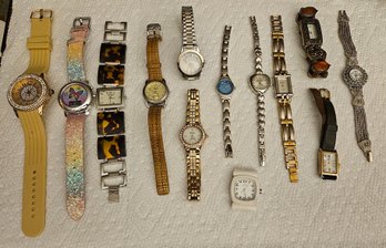 Lot 9-16 Watch Lot (bottom 2-drawer)