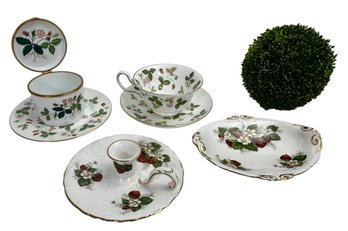 Hammersley And Wedgewood Strawberry Pattern Porcelain Items