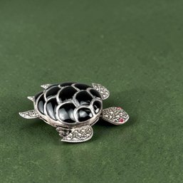 Sterling Silver Onyx And Marcasite Bobbing Head Tortoise Pendant