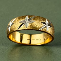 14kt Gold Carved Wedding Band Ring