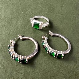 Hoop Earrings And Ring In Sterling Silver And Emerald Green Stones