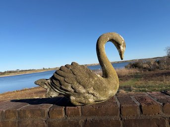 PREENING SWAN-FORM CAST STONE GARDEN ORNAMENT