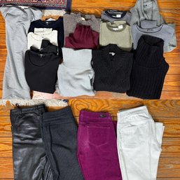 Lovely Selection Of Womens Sweaters And Pants Size Small And 4