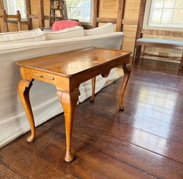 QUEEN ANNE TRAY-TOP SERVER With CANDLE SHELF