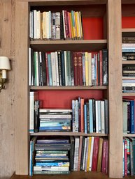 APPROX (7 1/2) SHELF FEET OF HARD AND SOFT COVER BOOKS ON ART AND TRAVEL