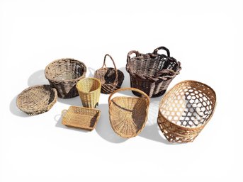 SELECTION Of (8) WOVEN BASKETS