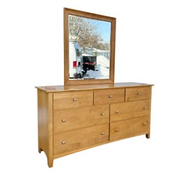 Stanley Solid Maple 7 Drawer Dresser Or Chest Of Drawers (detachable Mirror)