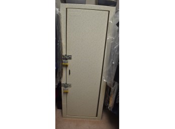 Locker With Locks And Keys
