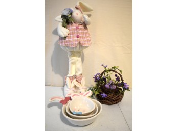 Blossoms & Blooms Ceramic Bunny Bowls & Easter Décor Lot