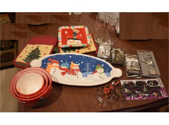 Christmas Is Coming: Serving Dishes, Pot Holders, Cookie Cutters And More