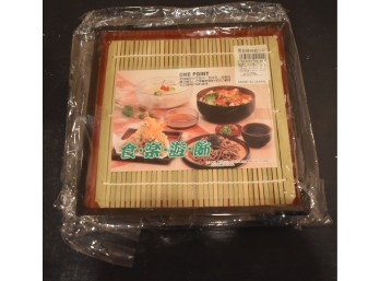 New In Wrap Set Of 2 Japanese Zaru Soba Noodle Trays With Bamboo Mats - Made In Japan