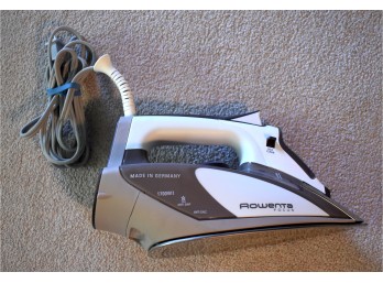 Rowenta Focus 1700W Stainless Steel Steam Iron - Model DW5080