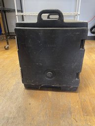 Cambro Front-Loading Food Pan Carrier A4