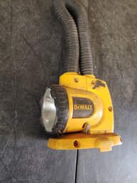 Dewalt Battery Power Light E2
