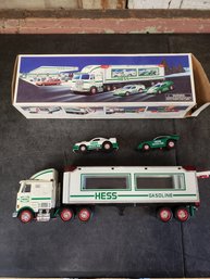 Hess Truck And Racers E4