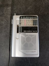 Grundig Mini World 100 Pe Lot1 H2