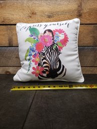Throw Pillow K3