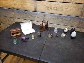 Assorted Decorative Items K3