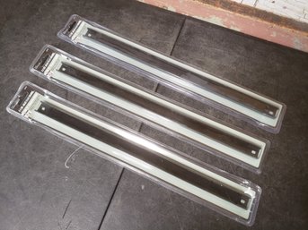 18' Magnetic Holder Strip Lot C3