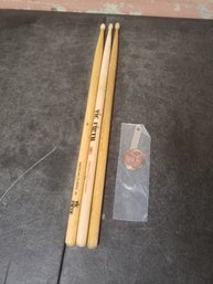 Guitar Repair Kit And Drum Stick Lot D2