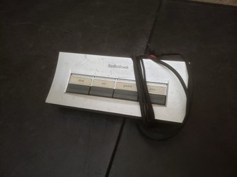 RadioShack 4 Way Audio/Video Selector J4