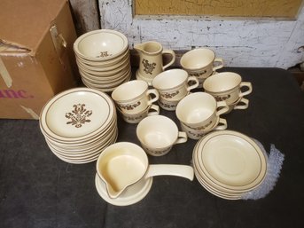Pfaltzgraff Dish Lot A2