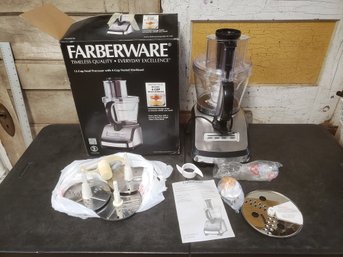 Like New Farberware 12-cup Food Processor K2