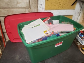 Green Bin Christmas Gift Wrapping Lot B1