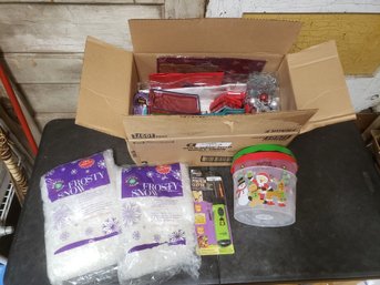 Brown Box Christmas Gift Wrapping Lot B1