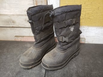 Size 13 Herman Survivors Snow Boots A3
