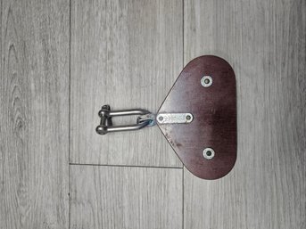 Vtg Sailboat Pulley A5