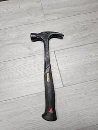 Stanley Antivibe Hammer A5