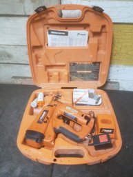 Paslode Cordless Angled Finish Nailer C4