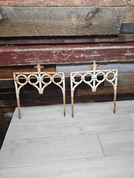 2 Vtg Cast Iron Metal Garden Decor Pieces A5