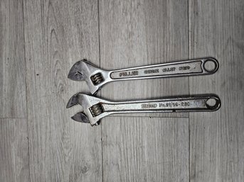 2 Adjustable Wrenches A1